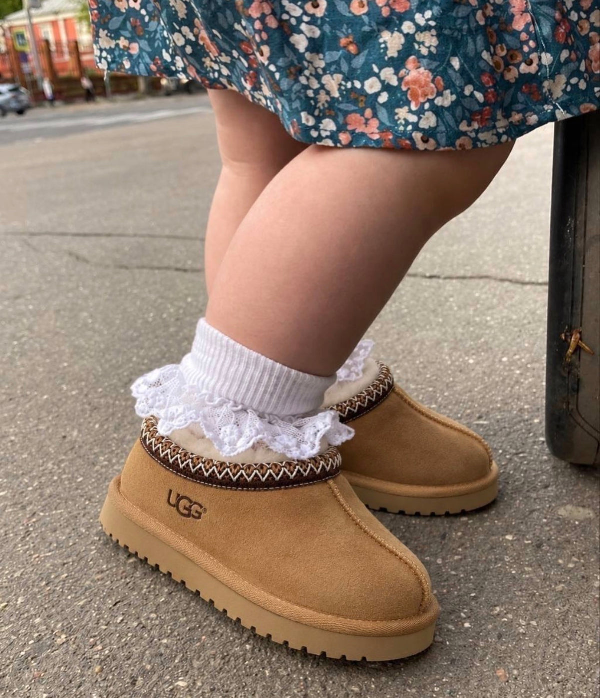 Kids slippers
