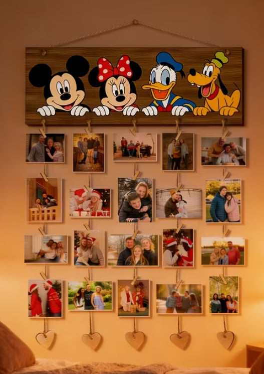 2D Flat, 2D Flat, Disney-Themed Wooden Photo Wall Decoration Featuring Mickey And His Friends, Including Mickey, Minnie, Donald Duck, And Goofy, Designed with Jute Rope And Wooden Clips.