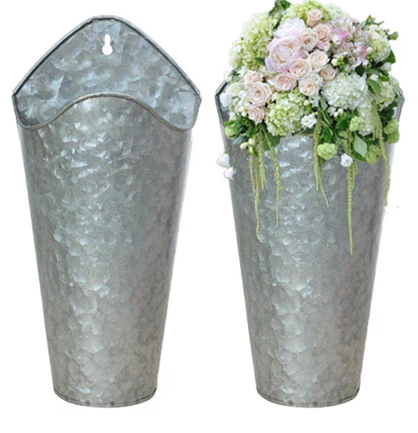 Wudaizhi 2 Pcs Metal Wall Planter, Farmhouse Wall Vase Decor for Plants Flowers, Rustic Wall Hanging Flowers Holder Country Home Decor