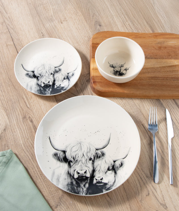 12 Piece Highland Cow Dinner Set - Cream
