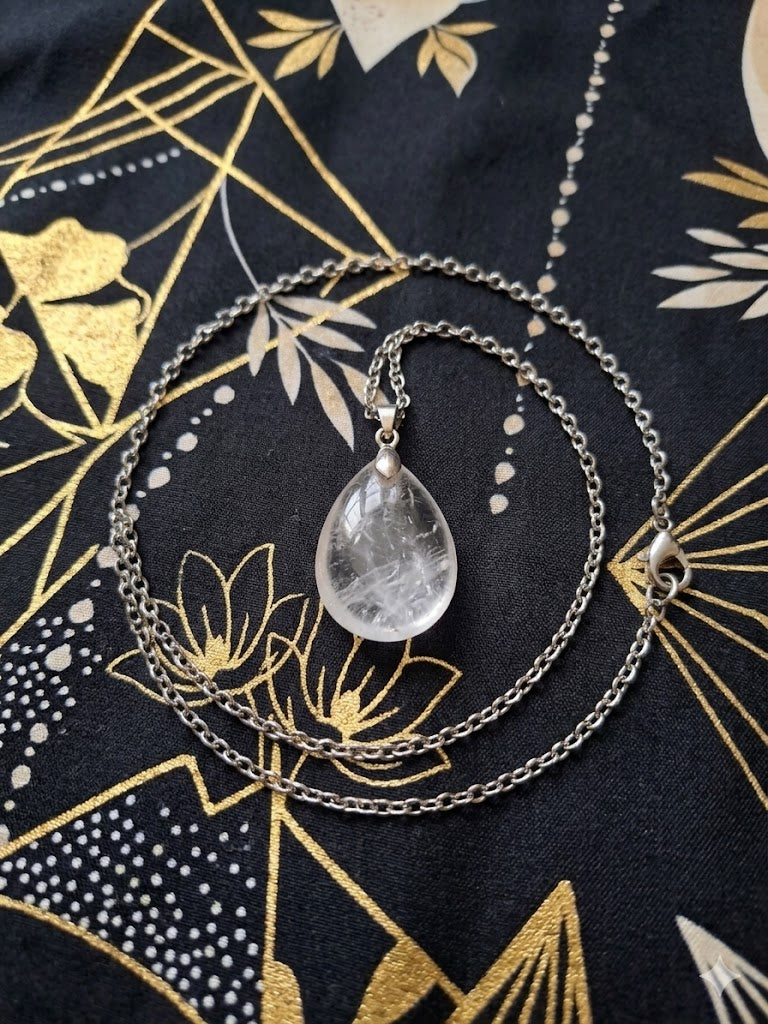 Small Teardrop Pendant Clear Quartz