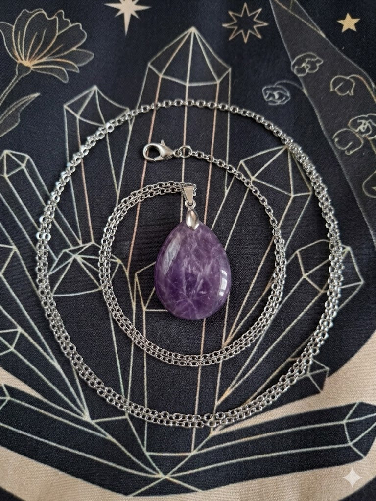 Small Teardrop Pendant Amethyst