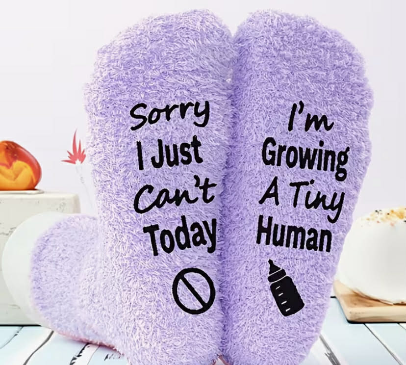 1-Pair (or suitable for) Funny "Sorry I Just Can't Today, I'm Growing A Tiny Human" Novelty Socks - Pregnancy Announcement Socks for Expecting Parents, Funny Gift for Birthdays, Retirement, Parenting Milestones - Hand Wash/ Dry
