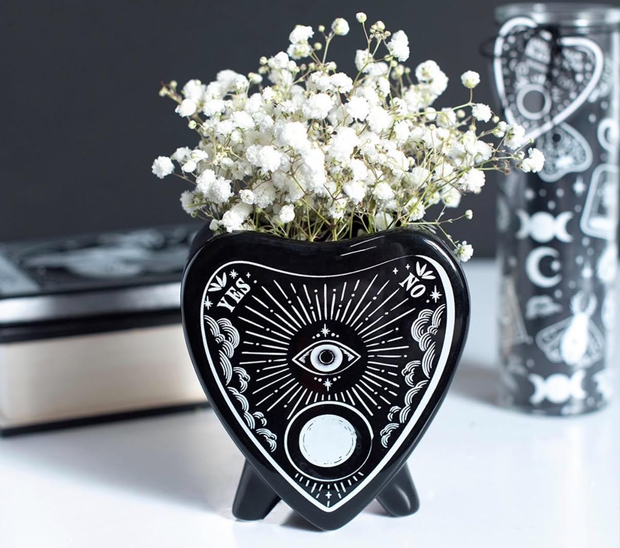 BLACK PLANCHETTE FLOWER VASE