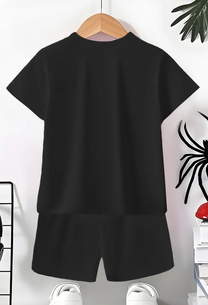 Short Sleeve Shorts T-Shirt, Young suit