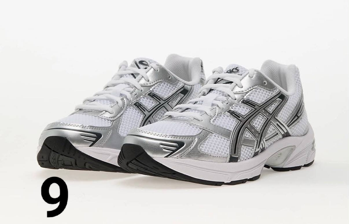 Ladies trainers