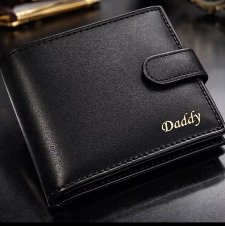 Personalised Daddy in Engraved Soft Genuine Black Leather Mens Wallet with Zip Coin Pocket Pouch Gift Boxed