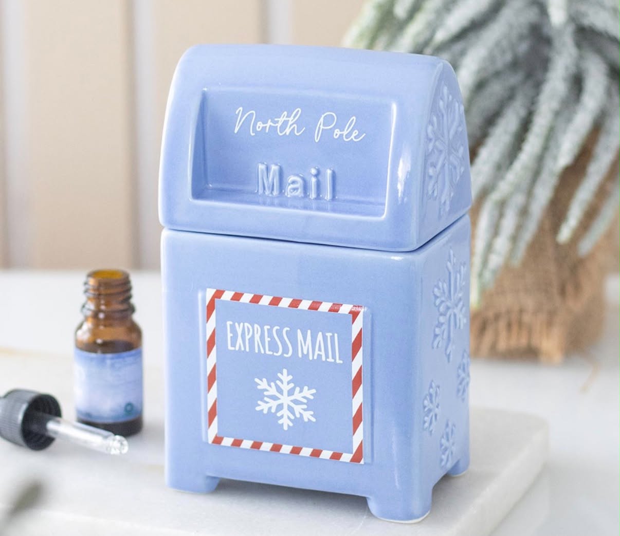 NORTH POLE POSTBOX OIL BURNER