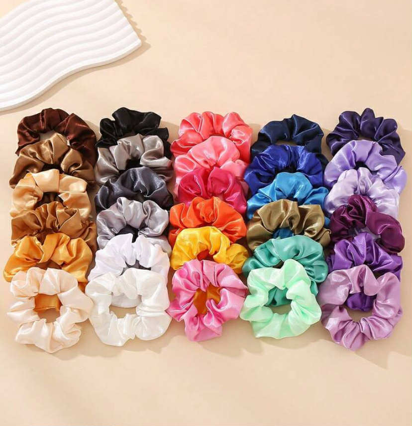 Set of 30 bobbles
