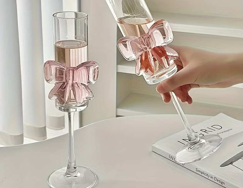 2 Piece Pink Bow Design Glass Goblets