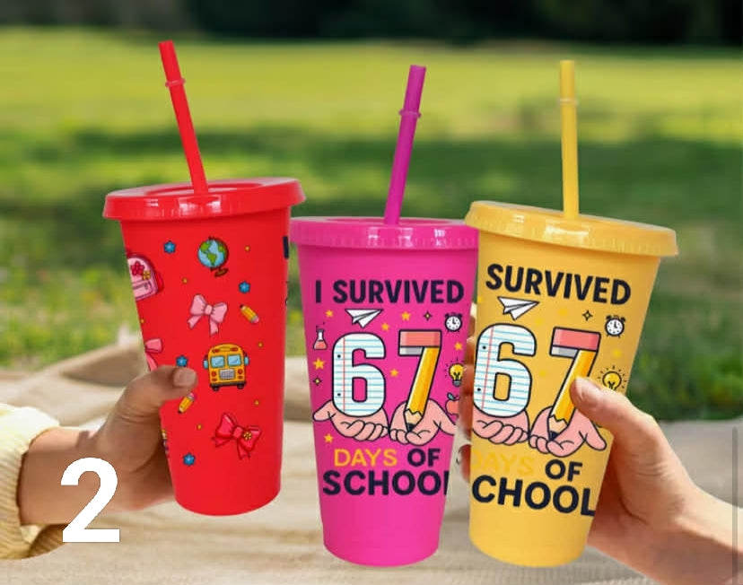3x Paper Airplane, Number 67 Back to School Pattern, 26oz/780ml Colorful Plastic Party Cup Set, with Lid and Straw