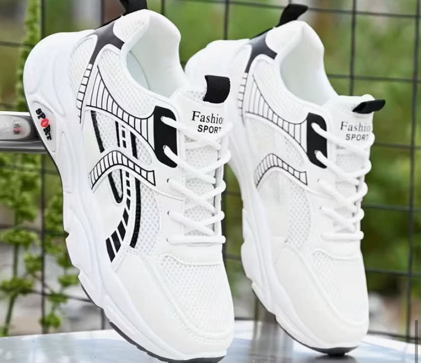 New Casual Athletic Shoes, Lightweight And Breathable, Non-Fatigue, All-Day Comfort, Suitable for Running And Daily Activities Outdoor Running Shoes, Lace-Up Design, Double Mesh, Providing a More Comfortable Wearing Experience