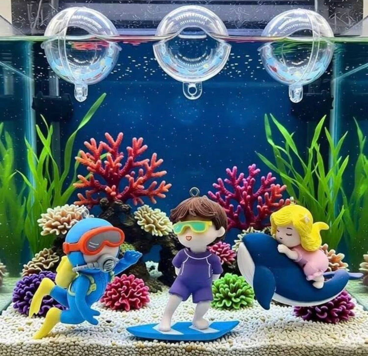 3pcs Cute Floating Fish Tank Decor, Diver Surfing Girl Whale Resin Ornament With Suction Cup
