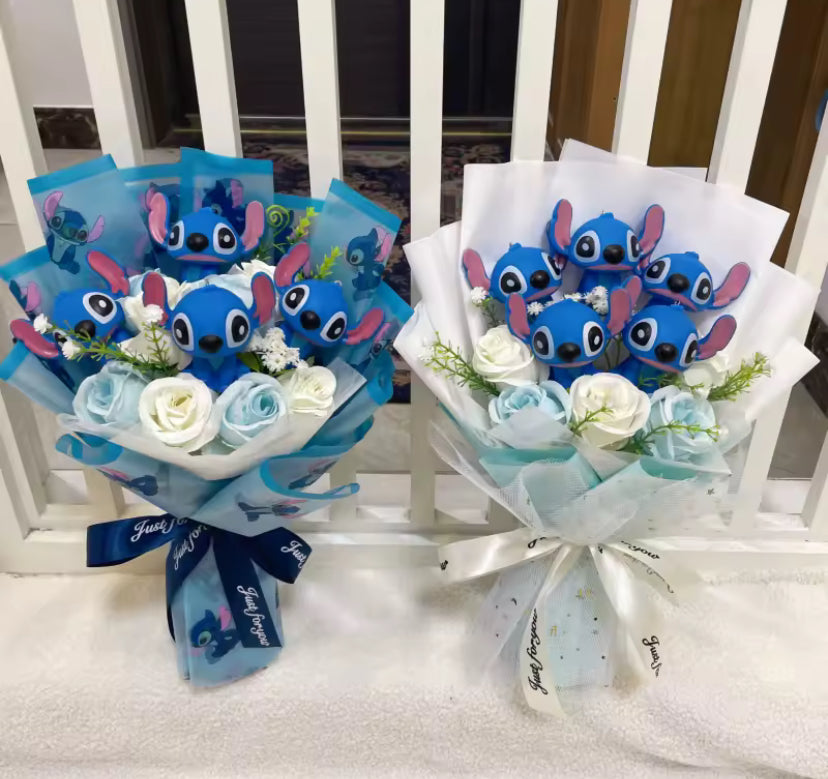 Cartoon Vinyl Doll Stitch Action Figures With Artificial Flower