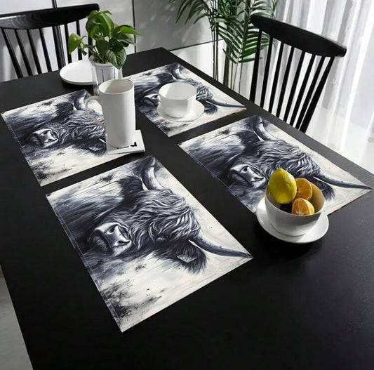 4Scottish Highlands Cow Placemats, 30x45cm Rectangular Linen Table Mats, Woven Washable Dining Room Decor, Suitable For Kitchen, Party, Holiday And Dinner