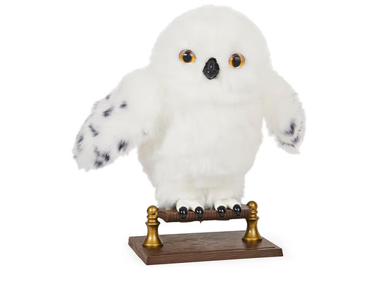 Wizarding World, Enchanting Hedwig Interactive HP Owl with Over 15 Sounds and Movements and Hogwarts Envelope, Kids Toys for Ages 5 and up