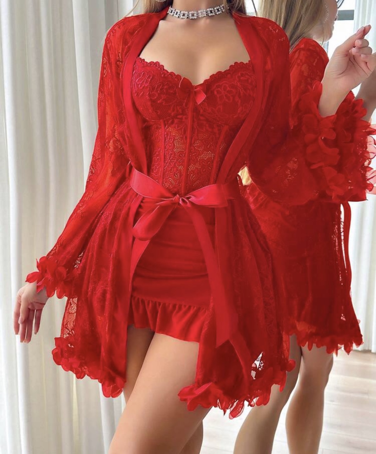 3D Floral Decor Lace Robe + Boning Waist Design Lace Cami Nightgown 2pcs Set