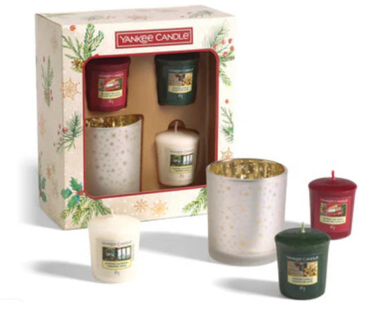 Yankee Candle Gift Set | 3 Votive Scented Candles & 1 Candle Holder