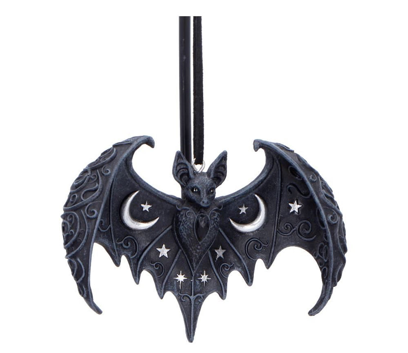 Lunar Wing Hanging Ornament
Lunar Winged Hanging Ornament 7.2cm x2