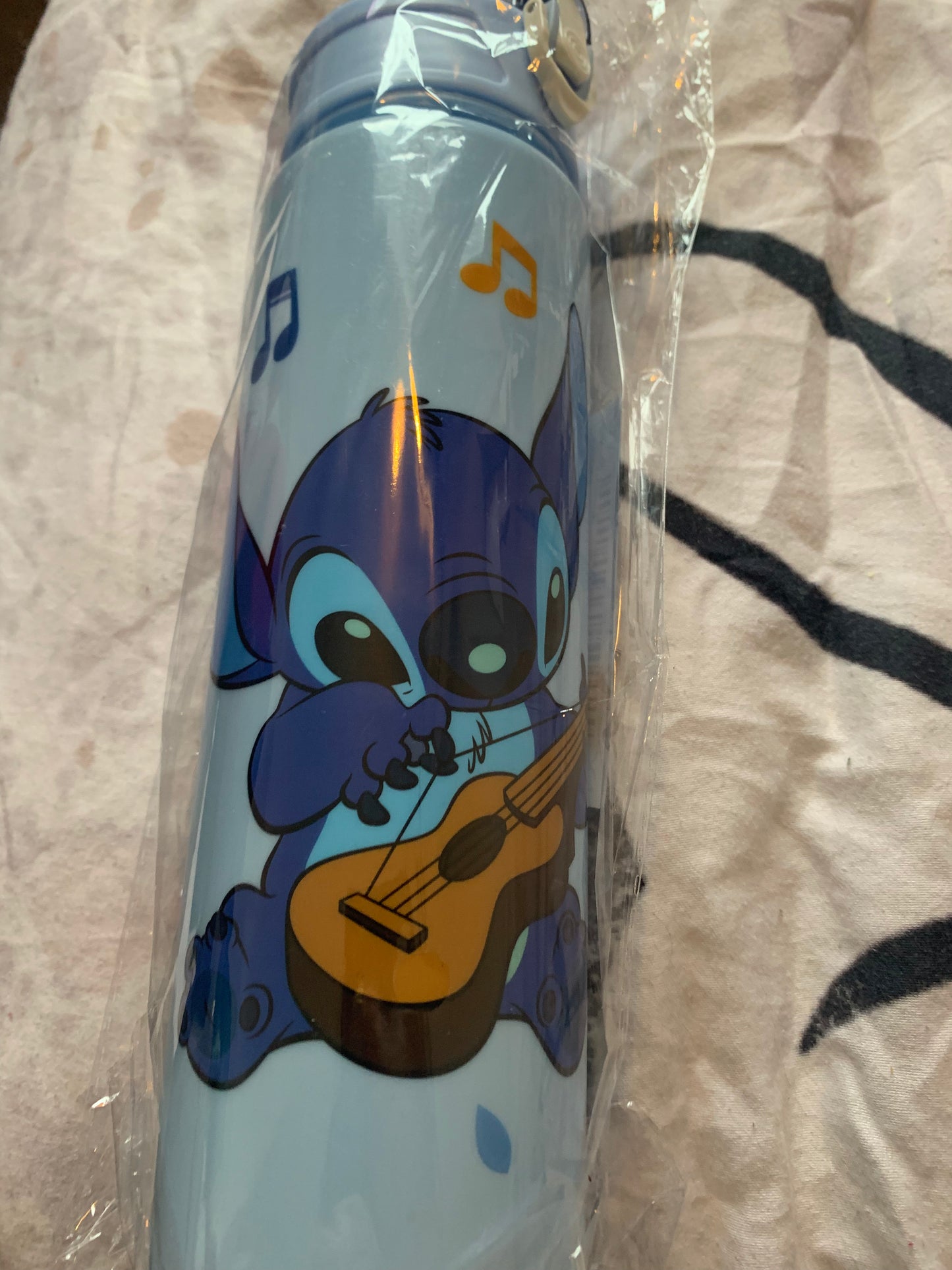 Alien water bottle