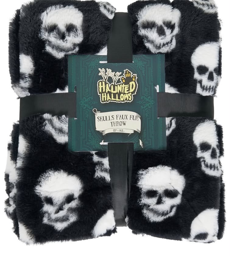 Skulls Faux Fur Throw - Black
