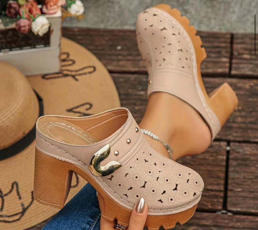 Women's Fashion Clogs & Mules, Multi-Color Stylish Perforated Footwear,