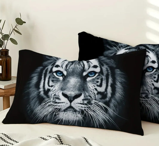 2 pcs  Tiger Print Zippered Cushion Covers - Black Background Blue-Eyed Tiger
