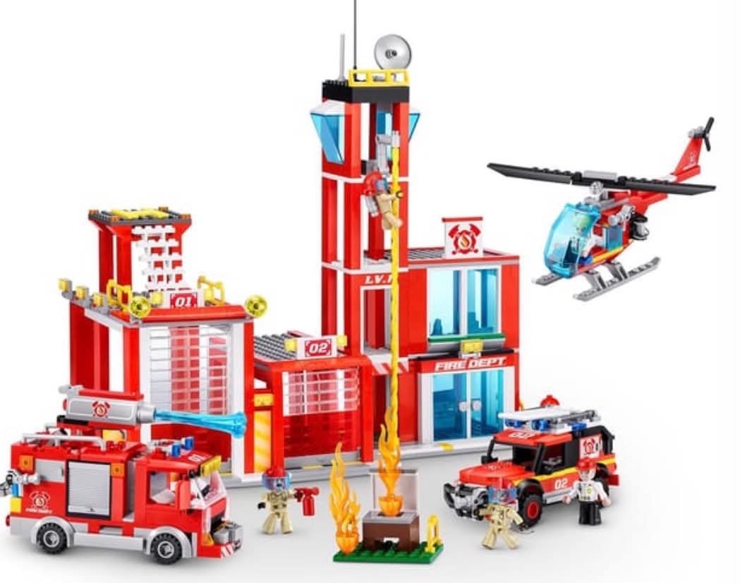 Max Adventure Fire Station Building Block Playset