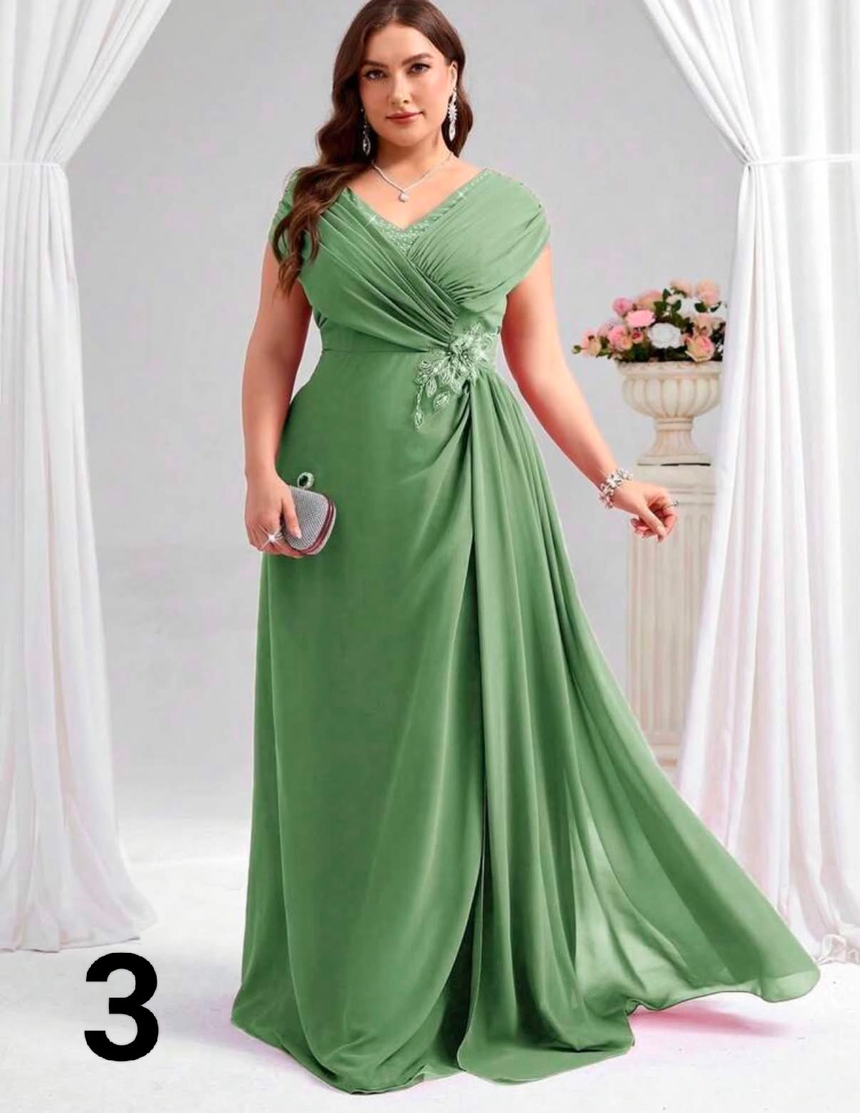 Coutiva Elegant Rhinestone Applique Decor Plus Size Mother Of The Bride Dress,