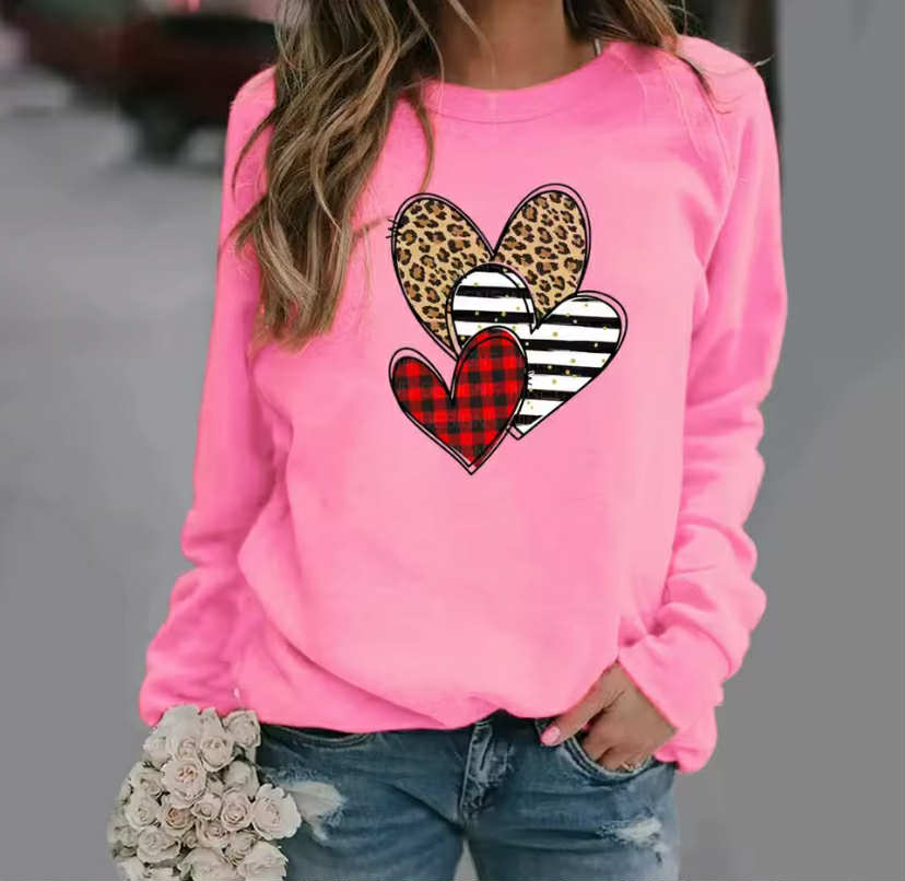 Women's Long Sleeve Crew Neck Sweatshirt Heart Pattern