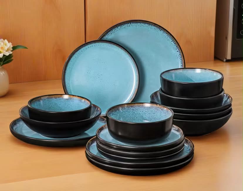 Stoneware Dinnerware Set 16 pcs Stoneware Matte Black Exterior & Kiln Interior Dinnerware Set