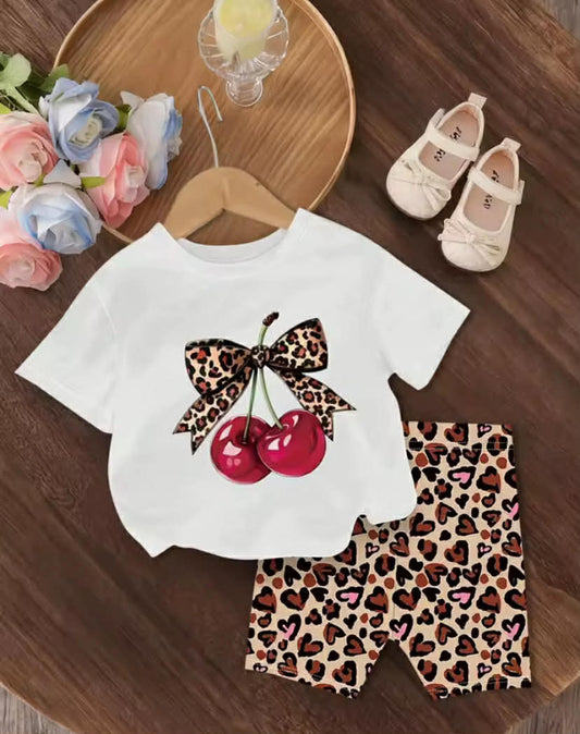 2-Piece Set for Girls: Casual Short-Sleeve T-Shirt Top + Elastic Waist Shorts
