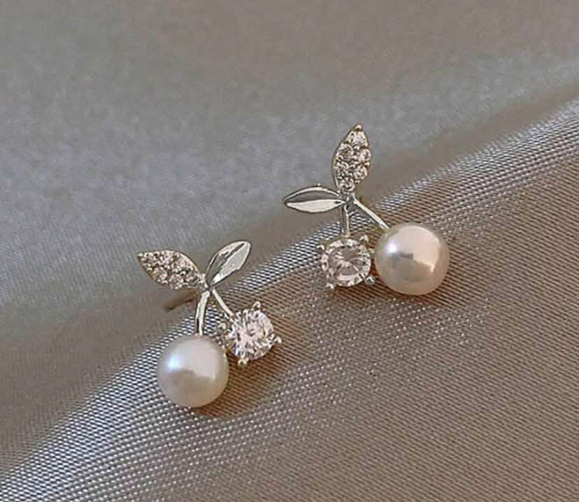 Rhinestone & Faux Pearl Decor Cherry Design Stud Earrings