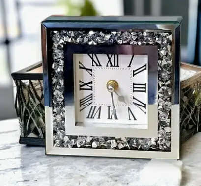 Crushed clock