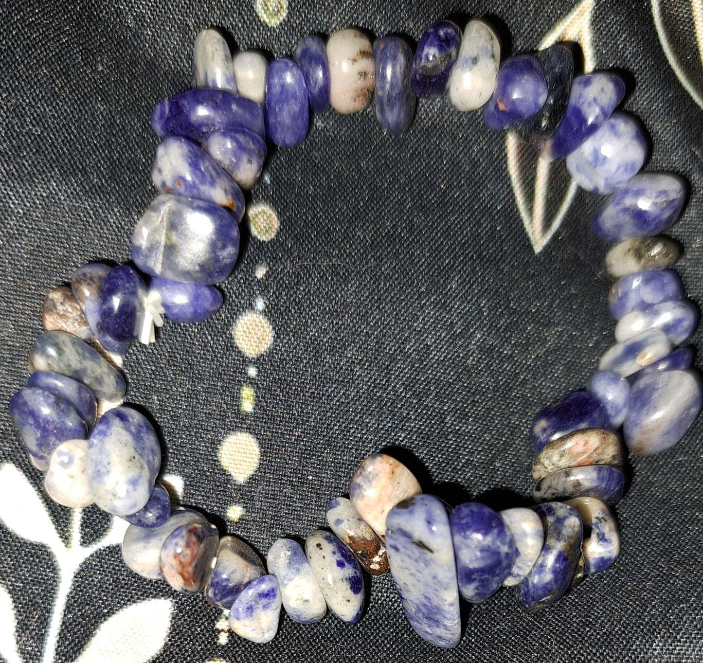 Real Sodalite crystal chip bracelet