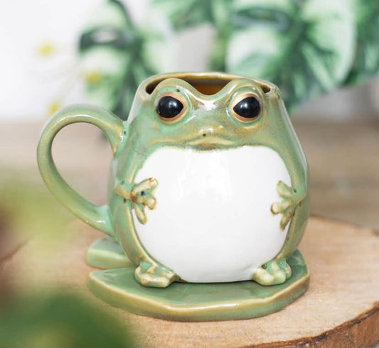 FROG SHAPED MUG AND LILY PAD SAUCER