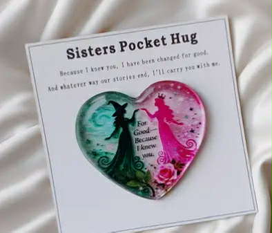 Pocket hug