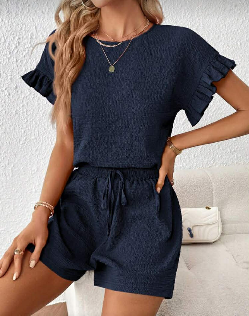 Essnce 2 pcs Women Short Sleeve Top & Elastic Waist Shorts Set