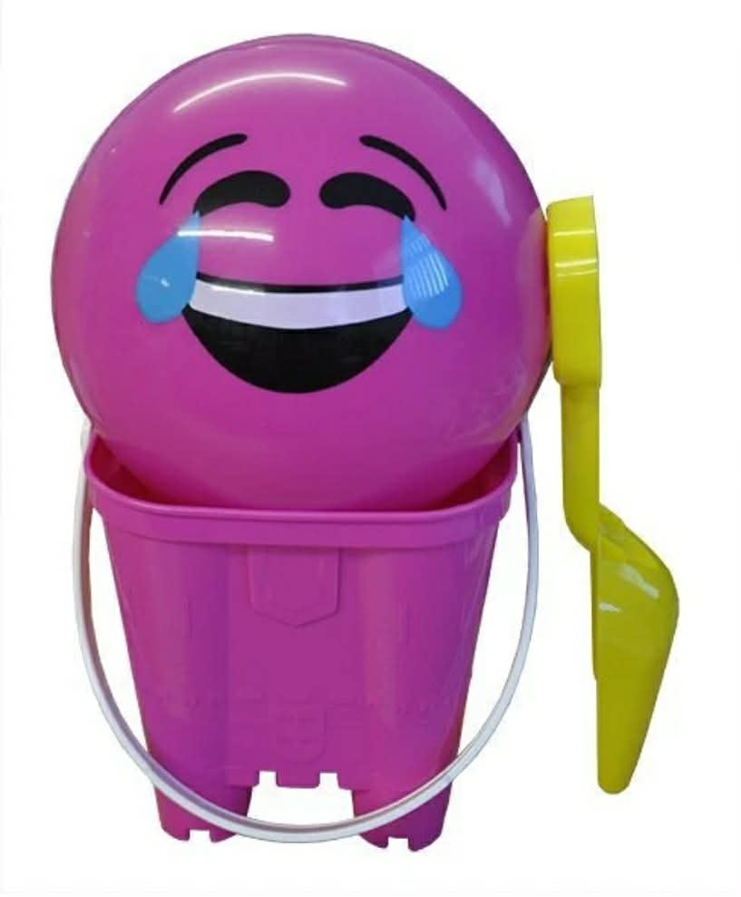 Emoji beach set