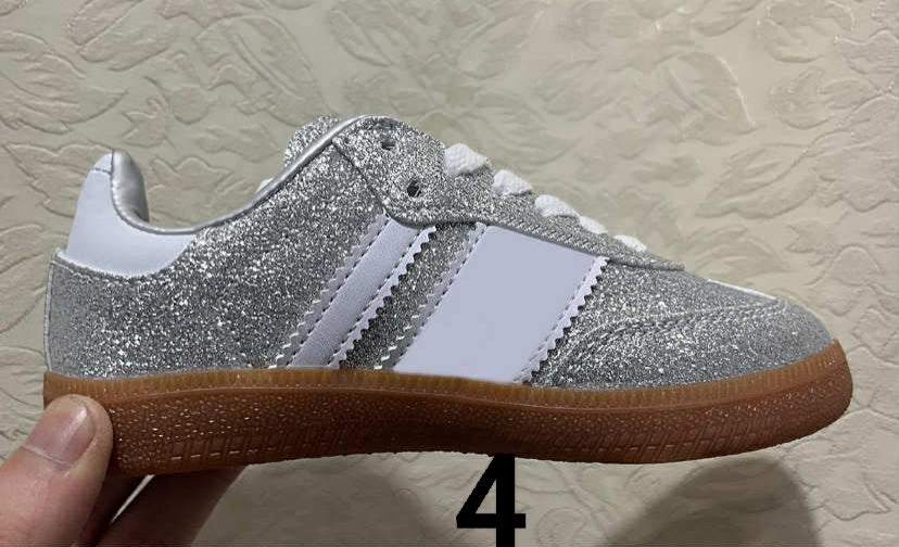 Kids trainers