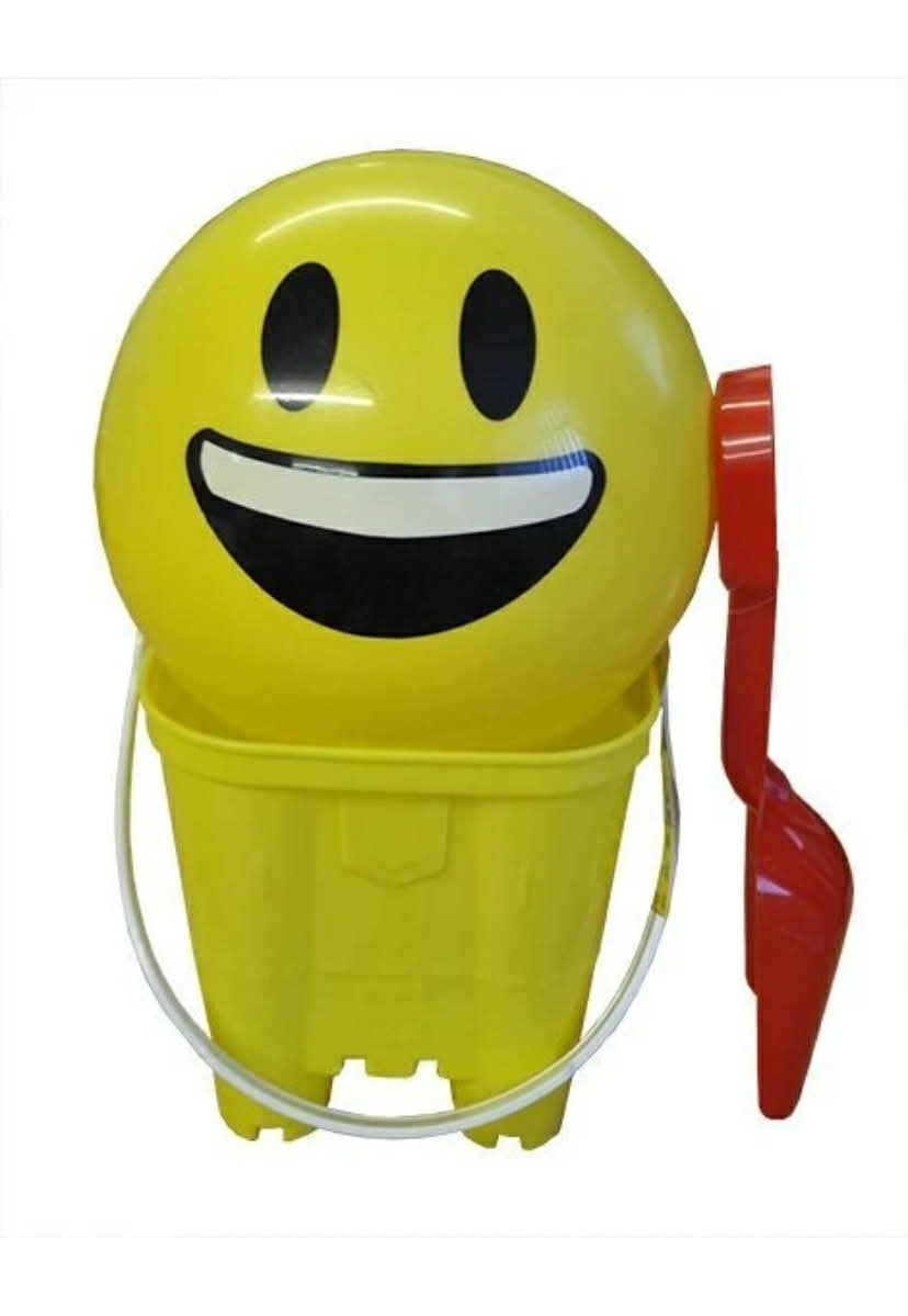 Emoji beach set