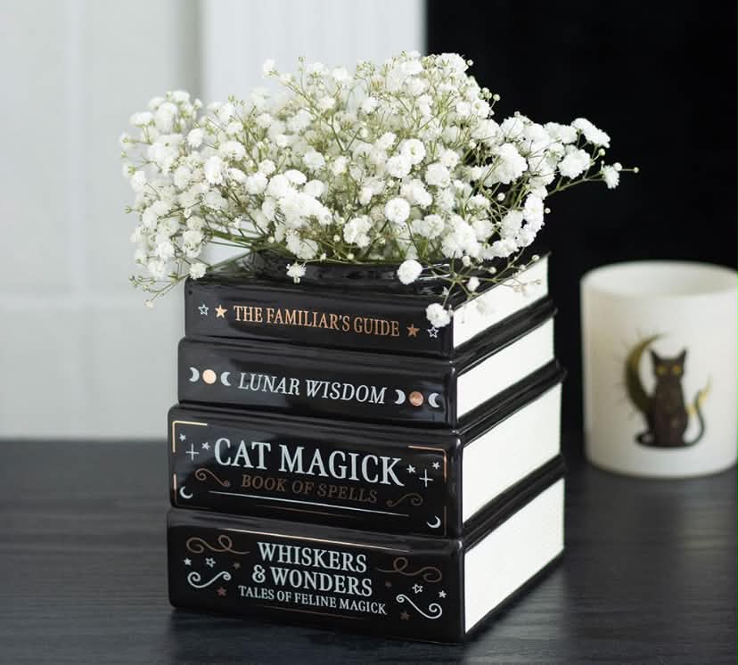 BLACK CAT MAGICK BOOK STACK VASE