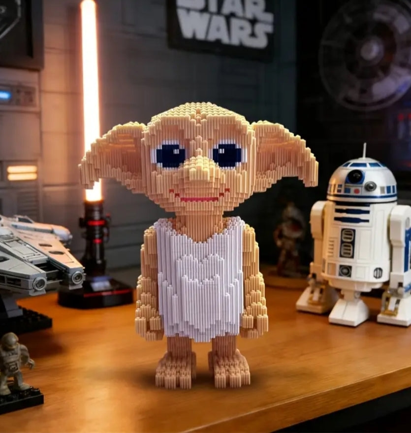 Collectible Figurines 6500pcs Dobby