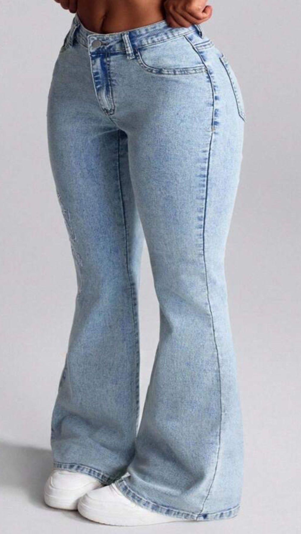 CURVE+ Plus Size Women Floral Embroidered Pocket Casual Flare Jeans