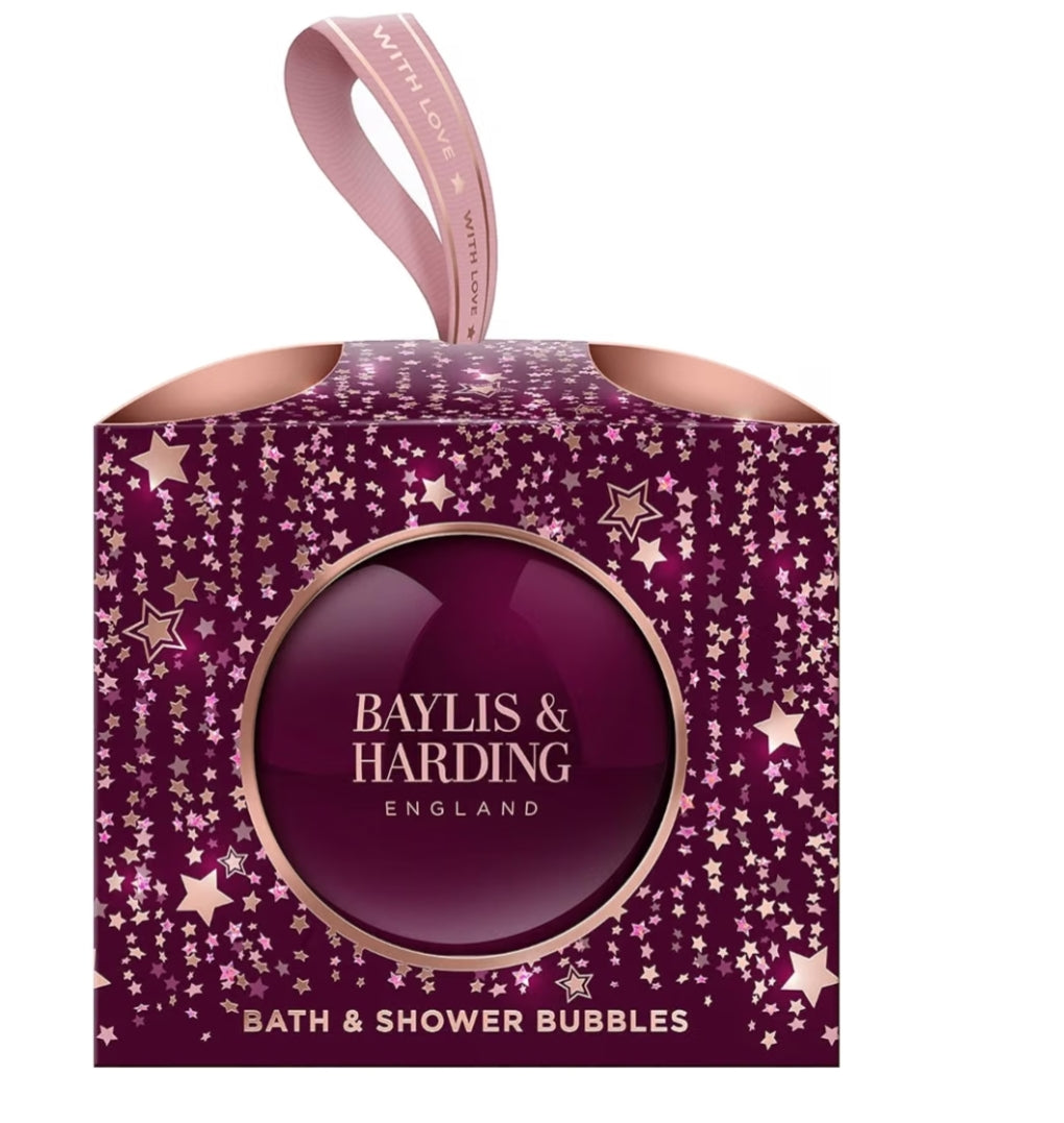 Baylis & Harding Signature Festive Bauble Gift Set 1 Pack
Wild Cherry & Vanilla, Vegan Friendly