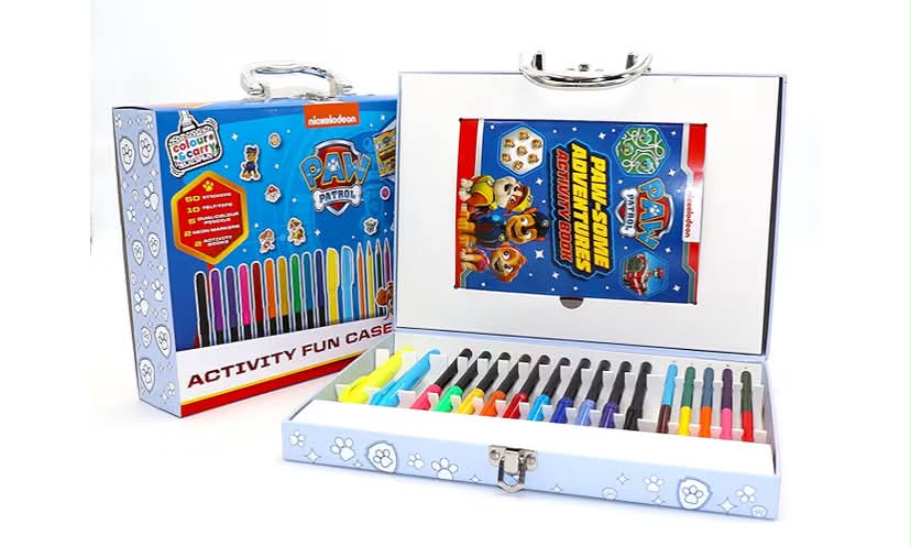 PAW Patrol Activity Fun Case - Colour & Carry Kit - 2 Activity Books - 10 Felt-Tip Pens - 50 Stickers - 2 Neon Markers - Customisable Case - Gifts for Boys and Girls Ages 3 to 5 Years