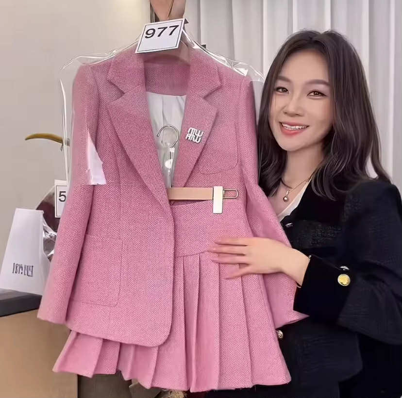 Two-Piece Set High-End Feelings Suit