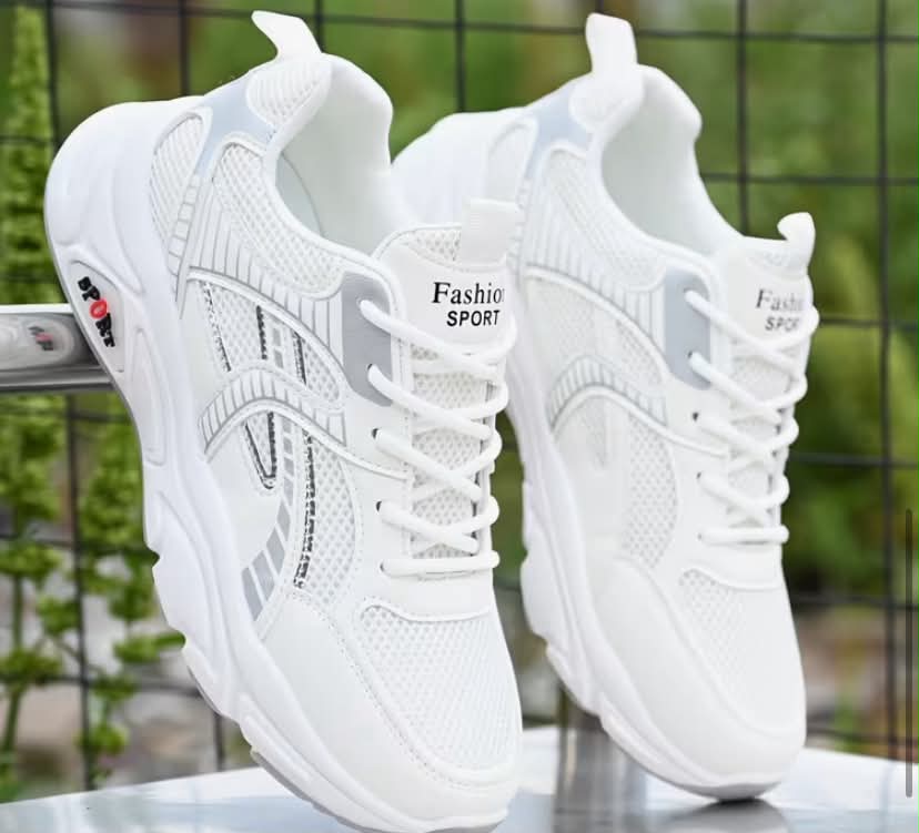 New Casual Athletic Shoes, Lightweight And Breathable, Non-Fatigue, All-Day Comfort, Suitable for Running And Daily Activities Outdoor Running Shoes, Lace-Up Design, Double Mesh, Providing a More Comfortable Wearing Experience