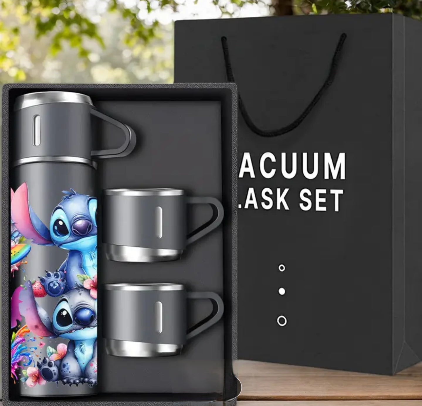 Alien tumbler with mugs