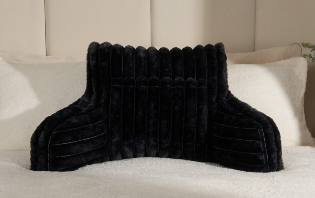 Ribbed Faux Fur Cuddle Cushion with Heatable Pocket